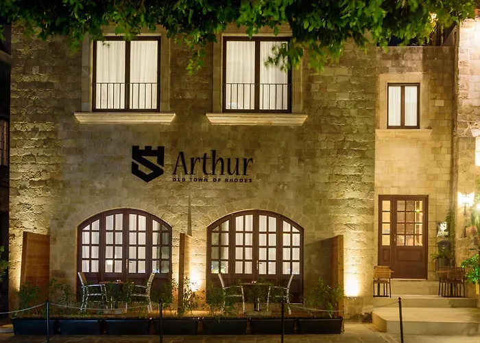 Arthur In Old Town *