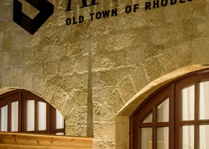 Arthur In Old Town 호텔 *