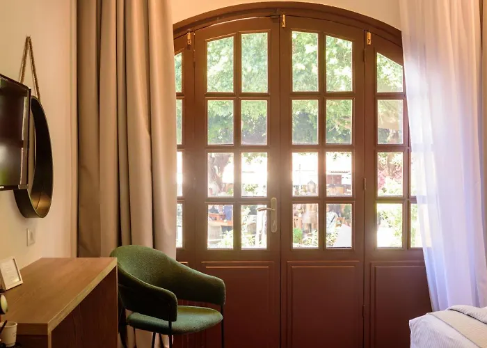 Arthur In Old Town 호텔