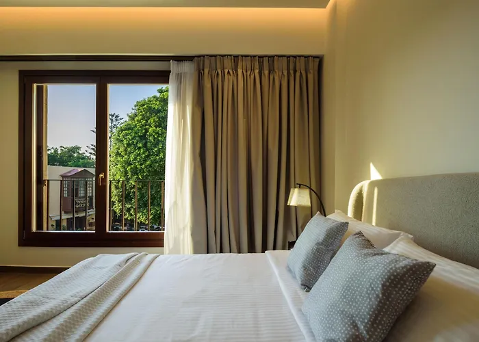 Arthur In Old Town 호텔